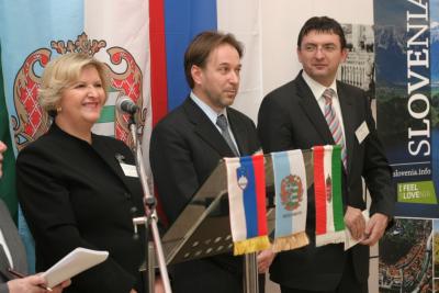 Darja Bavda¾ Kuret, Fekete Péter, Domokos László
