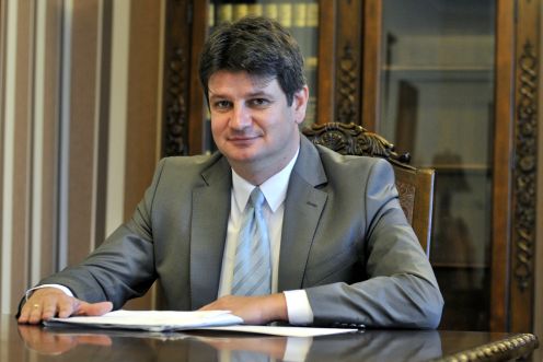 Márciusban folytatódnak a földárverések Békésben