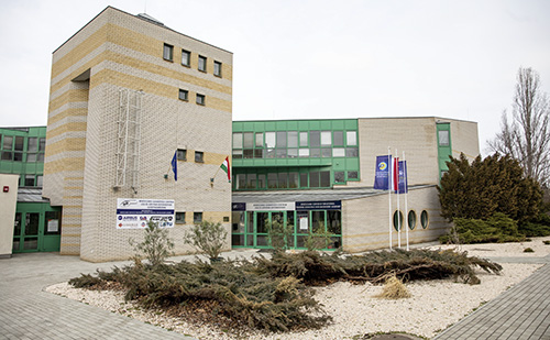 Felavatták a Békéscsabai Szakképzési Centrum Légi és Gépipari Képzőközpontot