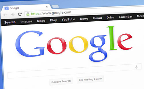 Békéscsabán is újra elindulnak a Google autói